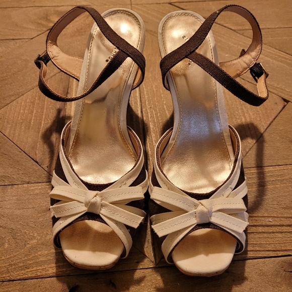 Ellemeno Cork Heels - Picture 1 of 6